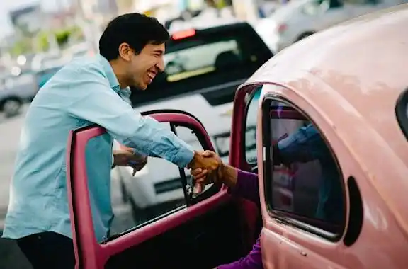 Candidato mexicano invierte solo 500 dólares en campaña