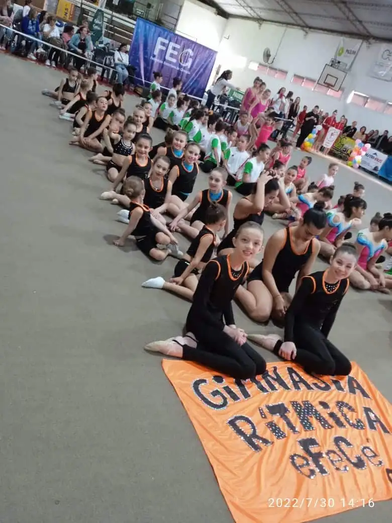 Primer Torneo Selectivo en Crespo de Gimnasia Artística