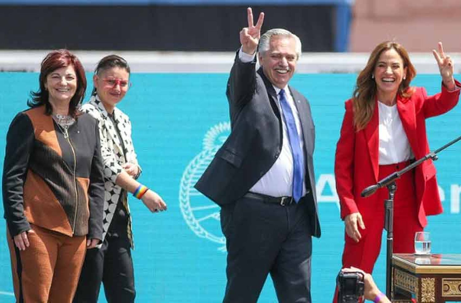 Alberto Fernández le tomó juramento a las nuevas ministras en la renovación de su Gabinete