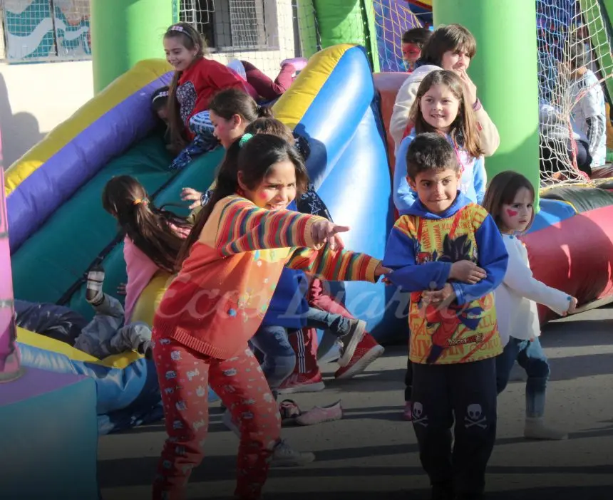 Más de 300 personas en “Festibarrio”