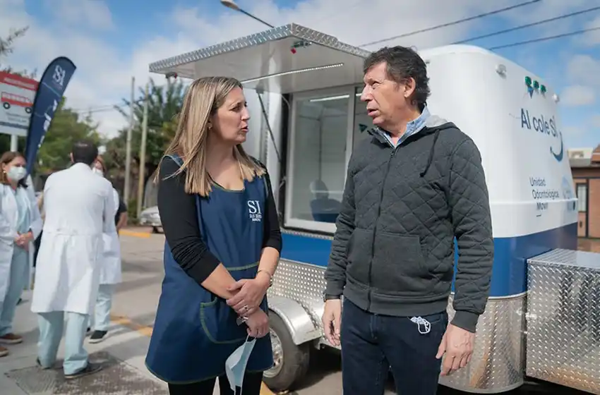 Posse visitó el operativo de salud visual y dental infantil en Villa Adelina