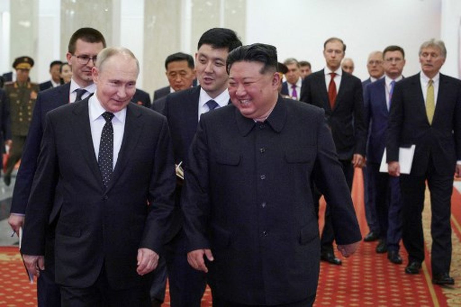 Rusia y Corea del Norte consolidan alianza DE DEFENSA MUTUA