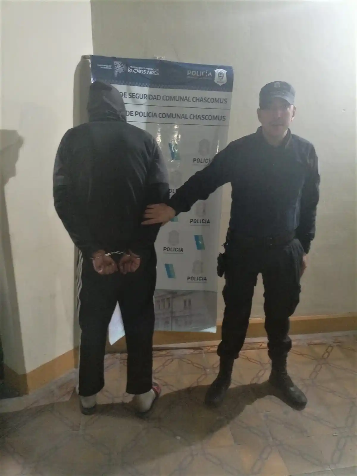 Un aprehendido por “Desobediencia” en calle Chubut