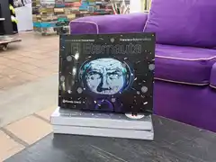 El furor de El Eternauta se refleja en las librerías locales con un crecimiento masivo en las ventas