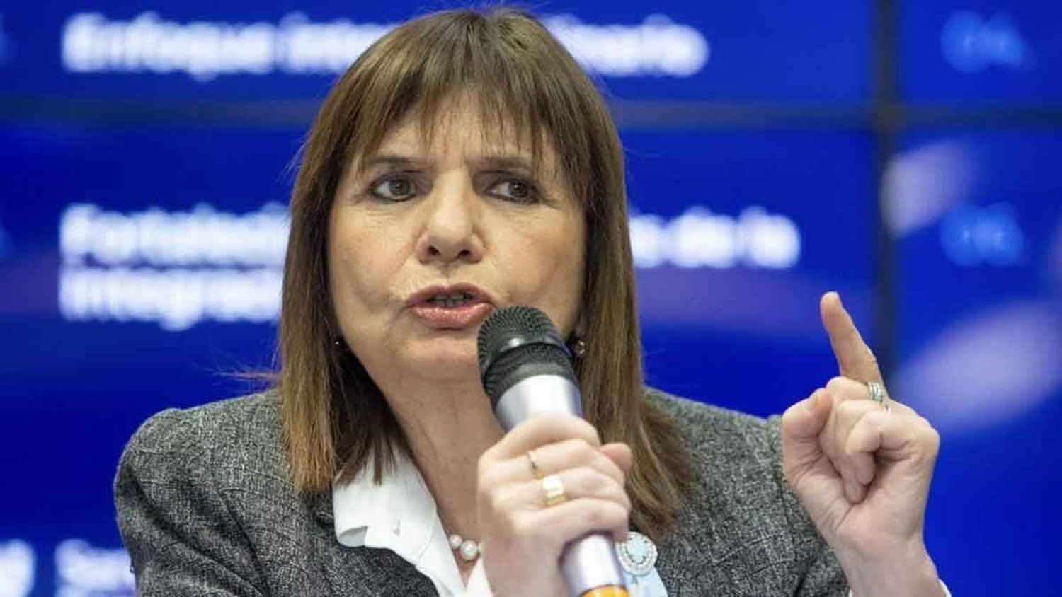 Denunciaron a Patricia Bullrich por presunto abuso de autoridad