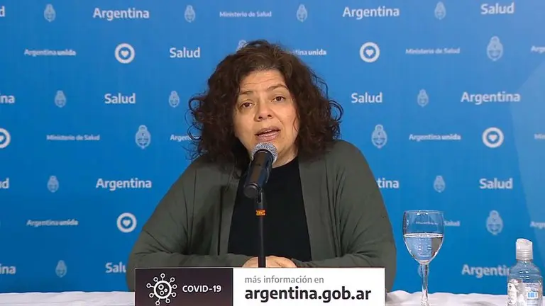 Desde hoy prohíben reuniones sociales