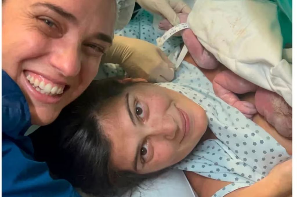 “No podemos más de felicidad”: Jazmín Beccar Varela, la ex Rebelde Way, fue mamá junto a su novia