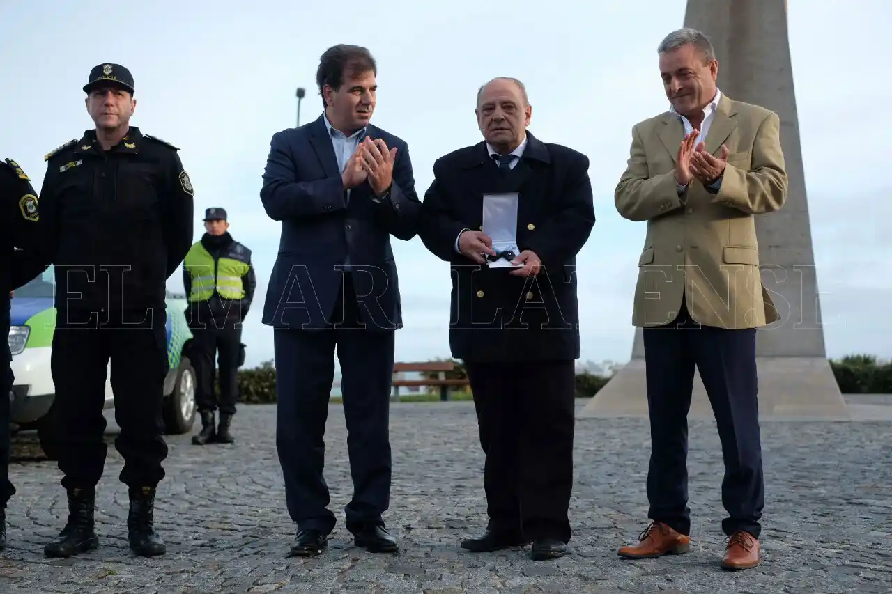 Ritondo entregó 10 nuevos patrulleros para Mar del Plata