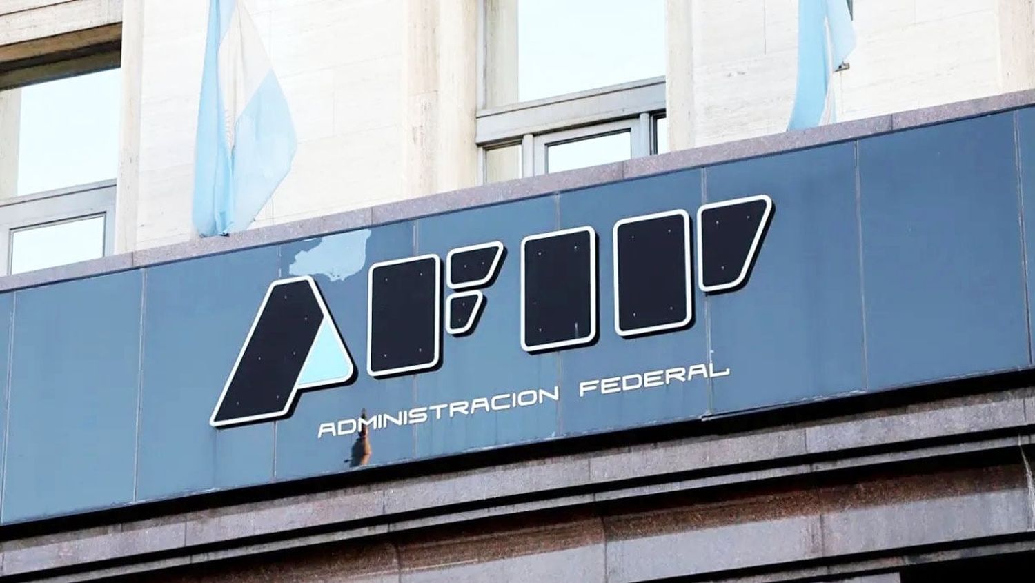 AFIP: El Gobierno implementa blanqueo de capitales y nueva moratoria