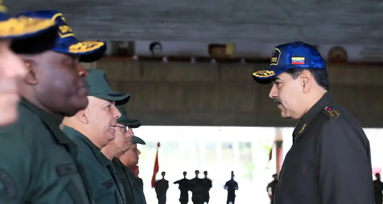 Para Caracas, "la presencia de la nave militar es extremadamente grave. Foto: Reuters