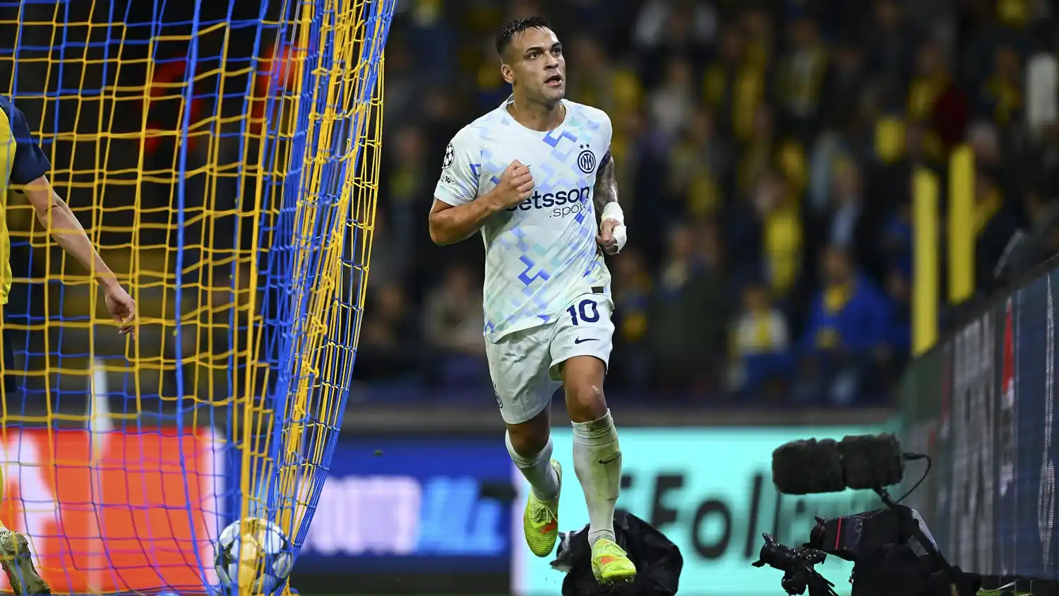 Goleadas de Inter, PSG, Arsenal, Barcelona y PSV