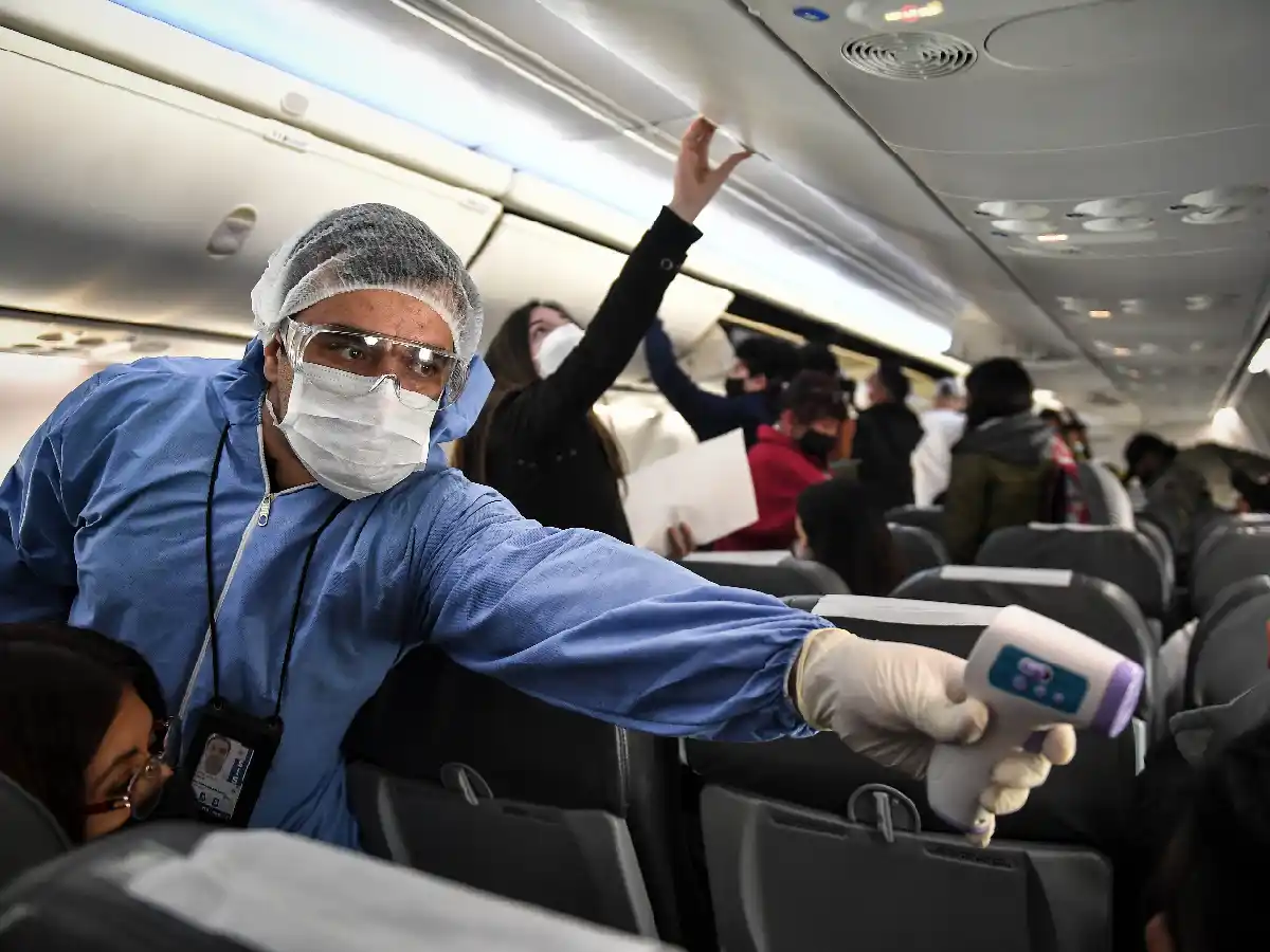 La cepa británica tendría entre un 40 y 70% mayor de transmisibilidad, pero "aun no es comunitaria"