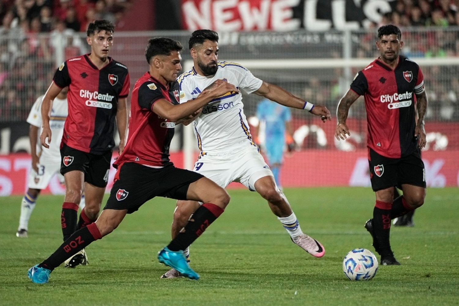 Insólito momento en el Coloso: la voz del estadio pidió una falta para Newell's