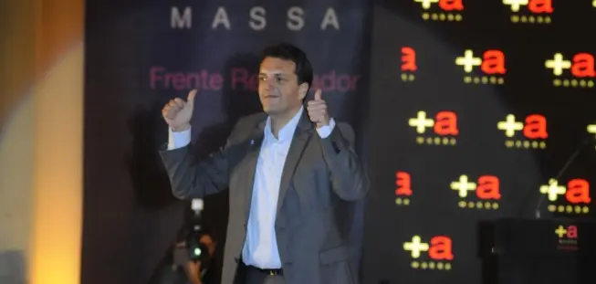 Elecciones 2013: Massa de campaña en La Plata