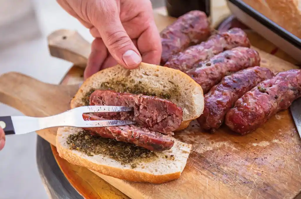 No pueden importar tripas, y advierten posible faltante de chorizos y otros embutidos 