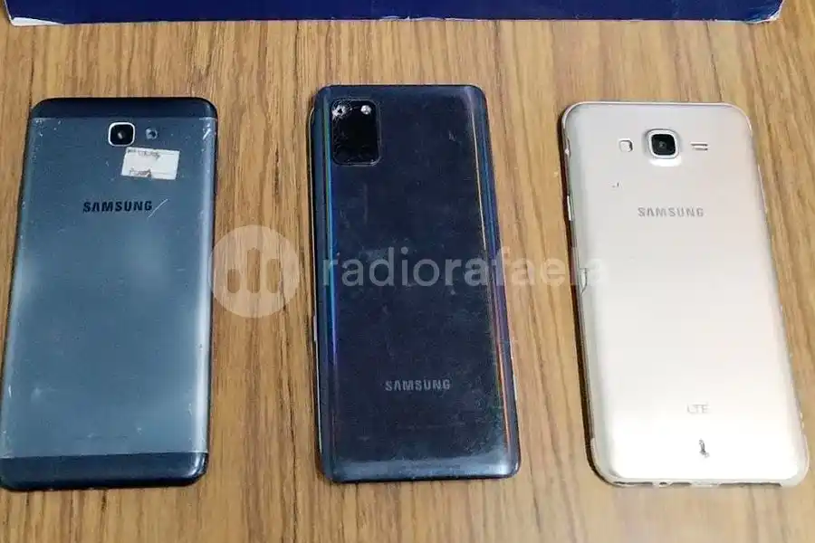 Recuperaron tres celulares reportados por ENACOM en un negocio de reparación en Rafaela