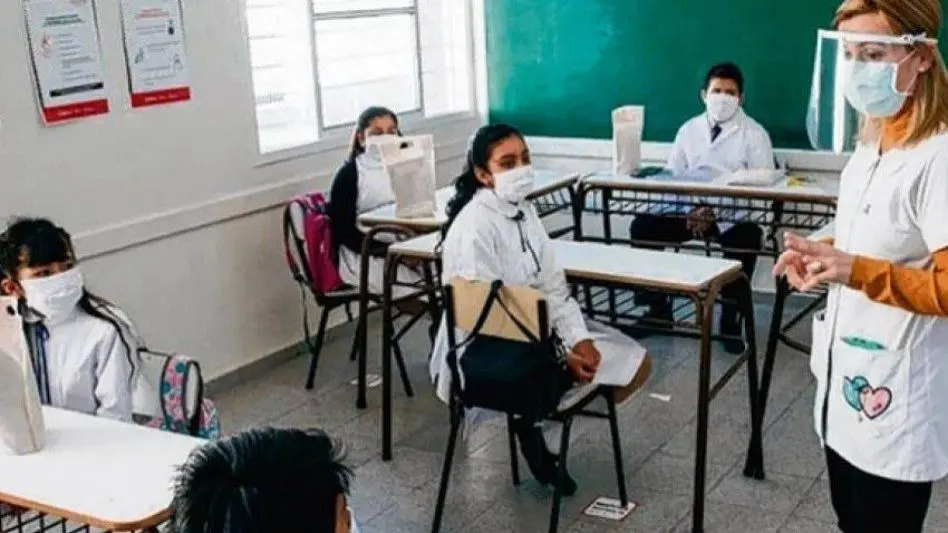 "Estamos en proceso de armado, cada escuela está convocando a los docentes que van a hacerse cargo de estas horas"