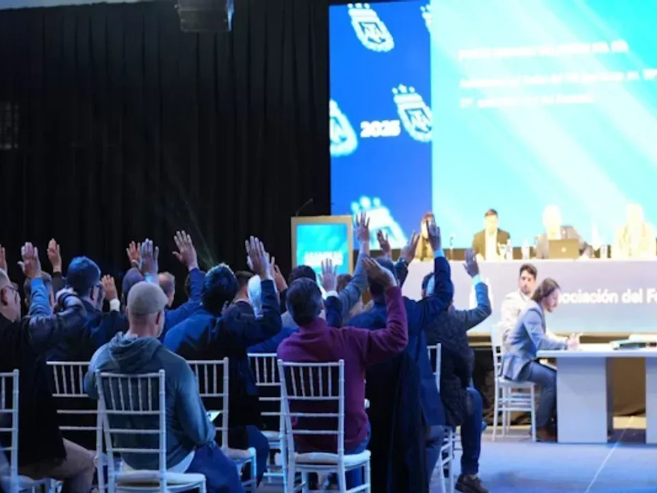 La Reforma laboral implementará cambios en los clubes argentinos. Foto: Afa