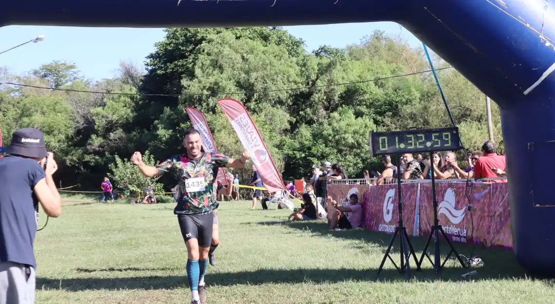 Valenzuela en mujeres y Bocanegra en varones ganaron el Desafío en Puerto Yeruá