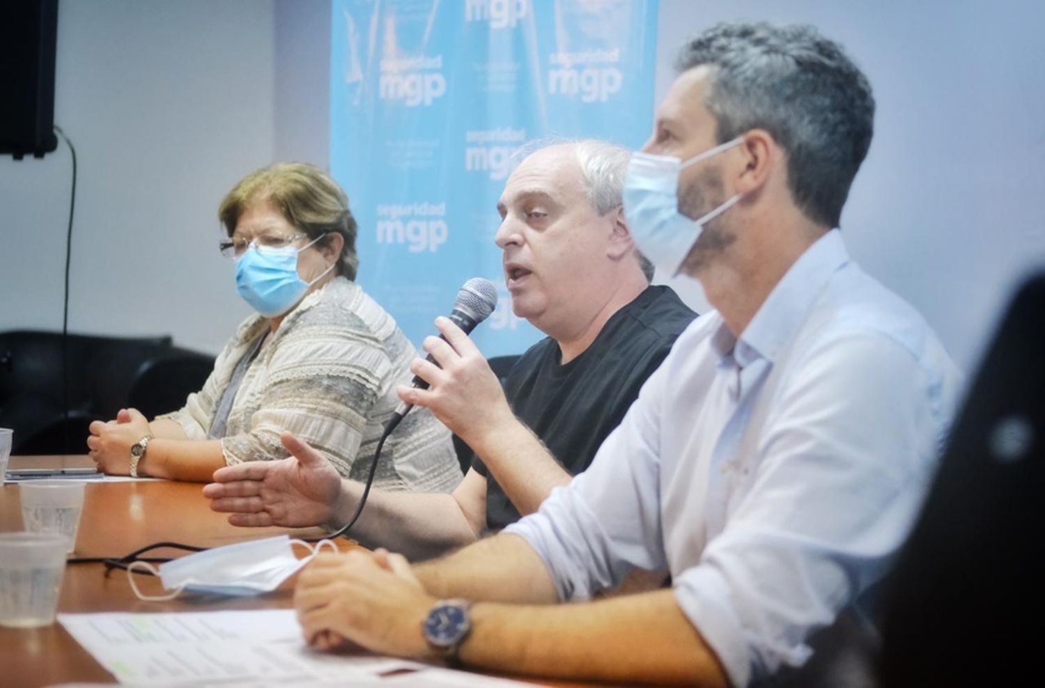 El Municipio explicó las nuevas restricciones y reforzó el compromiso con las clases presenciales