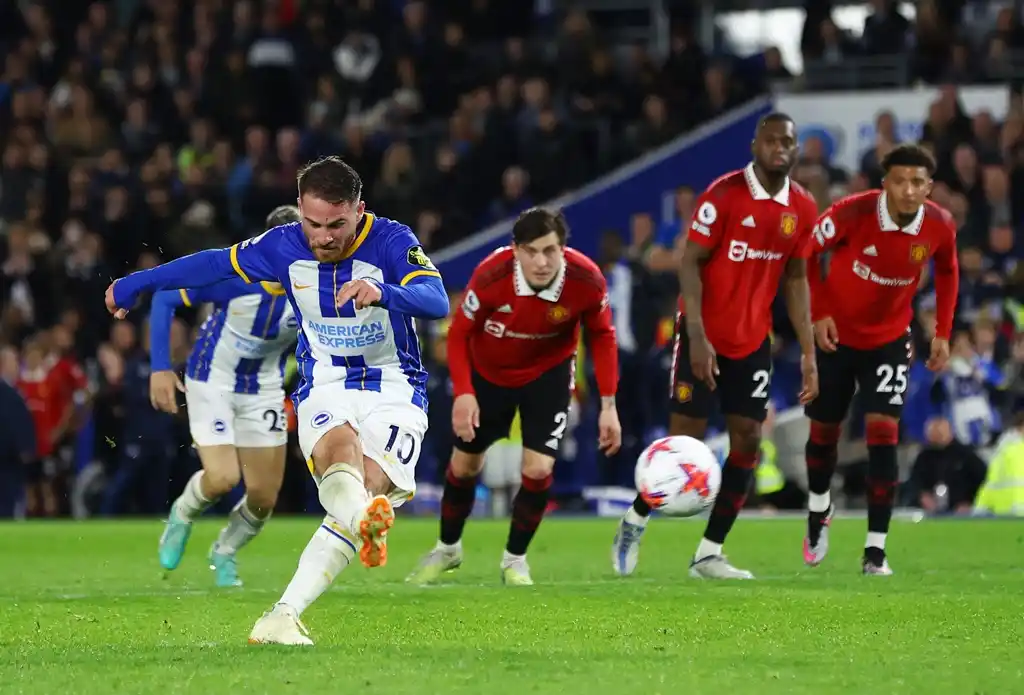 Mac Allister le dio el triunfo a Brighton sobre el United