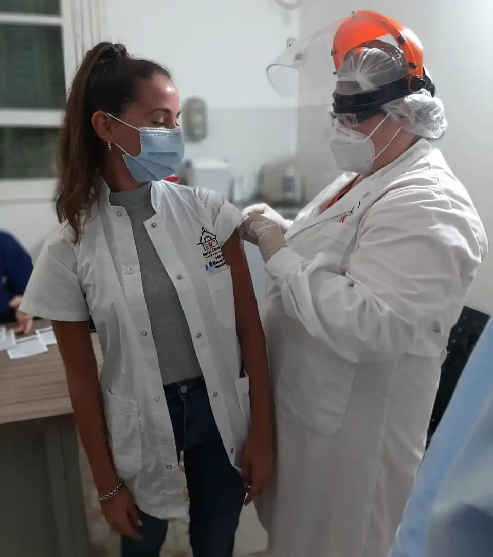 Personal de Salud, geriátricos y +70: ¿Cuántas dosis necesita Gualeguaychú?