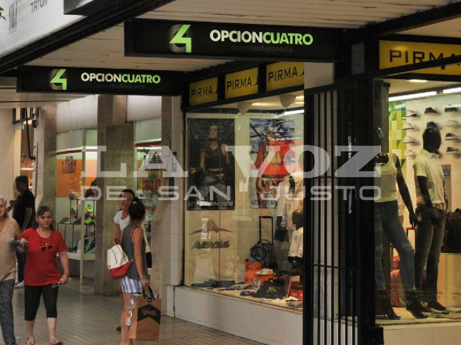 Según el gremio, empleados de comercio deben trabajar media jornada mañana