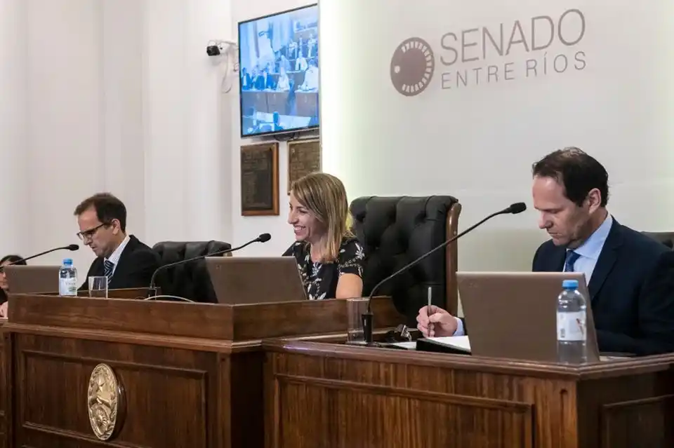 Dispusieron el congelamiento de salarios y dietas en la Legislatura entrerriana