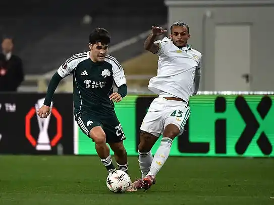 Taborda en una acción ofensiva ante Roma.