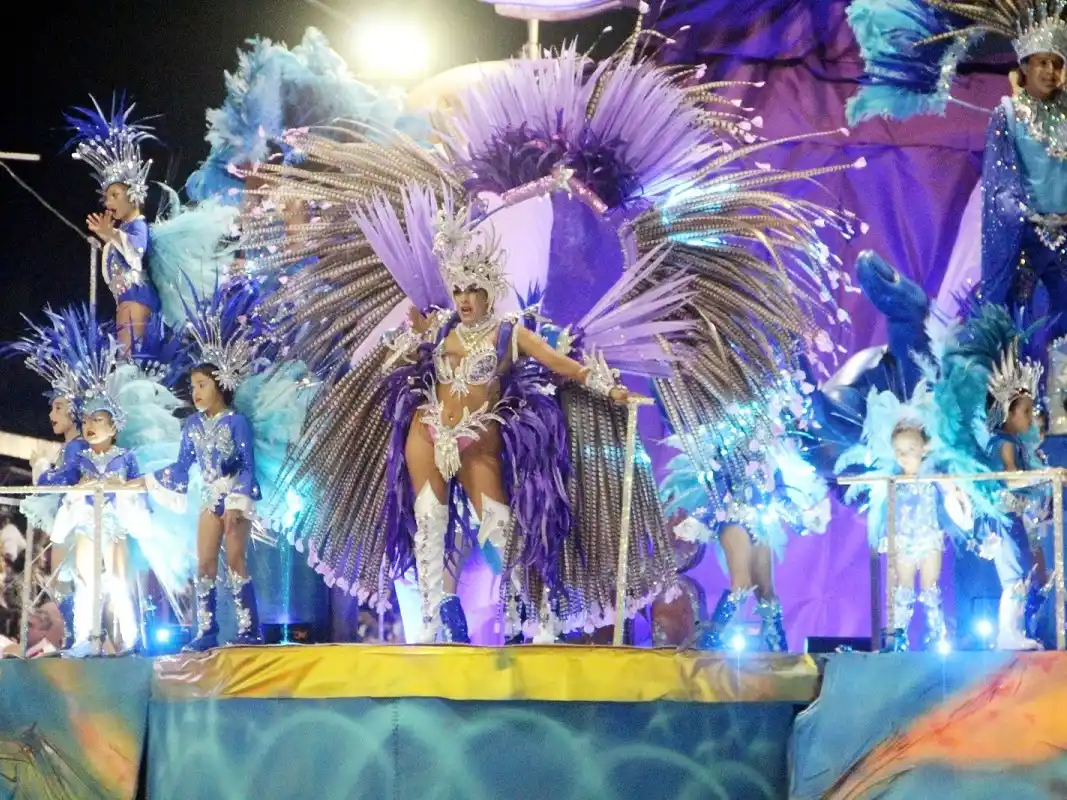 Gran inicio del Carnaval de Concordia