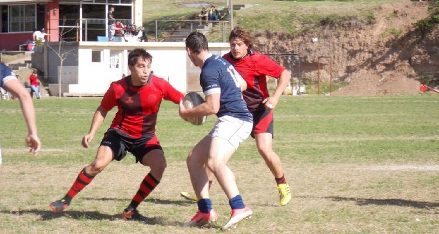 Tiro Federal cayó ante  el líder del campeonato  por escaso margen