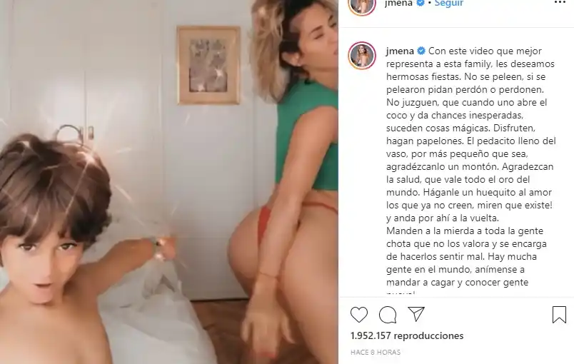 El video de Feliz Navidad de Jimena Barón en tanga que estalla en las redes