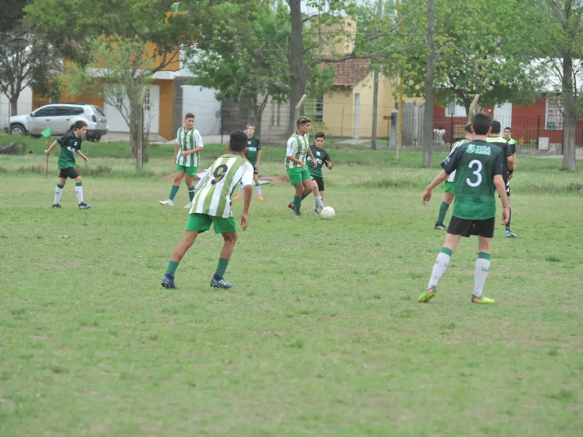 Juegan la sexta fecha del sub-14
