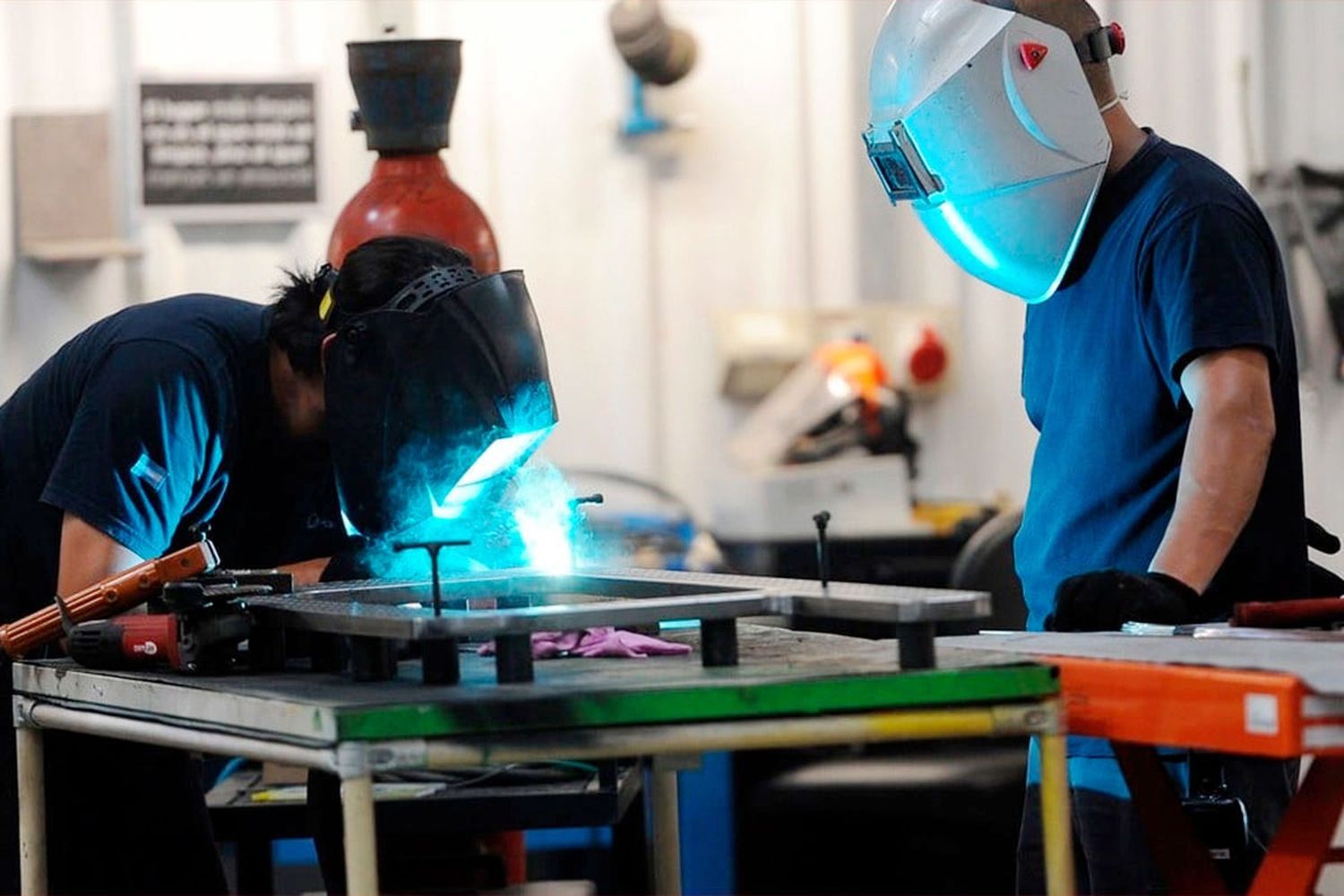 Se derrumba la cantidad de trabajadores que aportan a la seguridad social