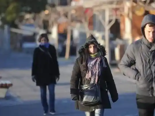 Miércoles de sol y frío: la mañana arranca con 6 grados y la máxima llegará a los 15ºC