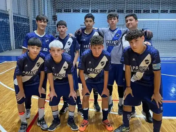 Emoción y goles en la tercera fecha del torneo de Futsal de la Liga Rafaelina