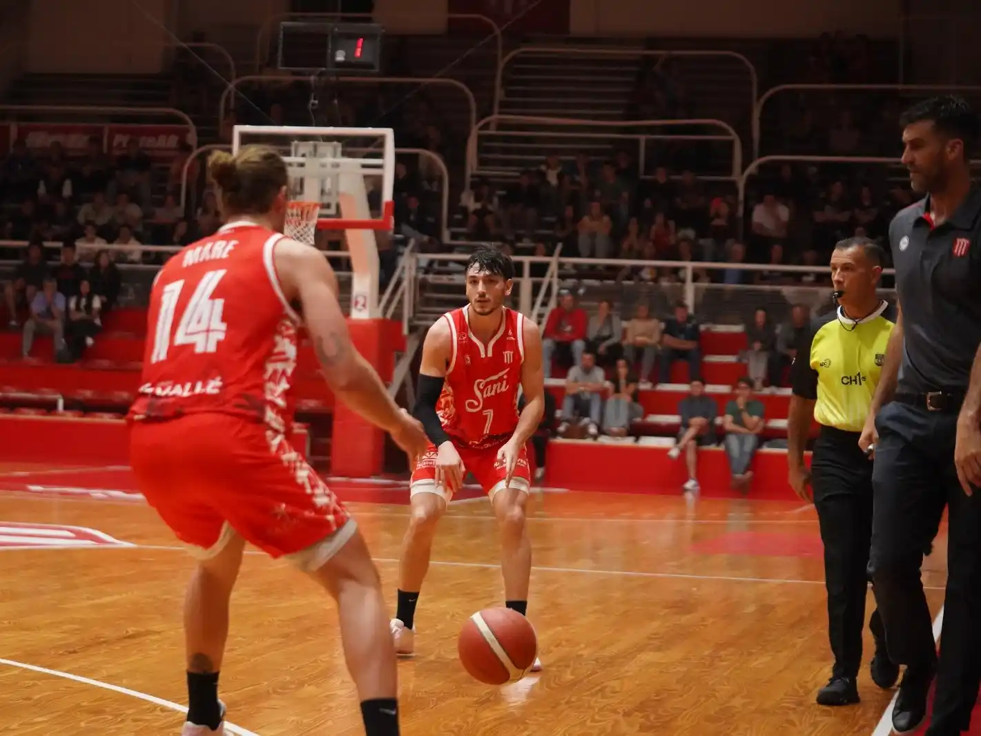 San Isidro sigue firme