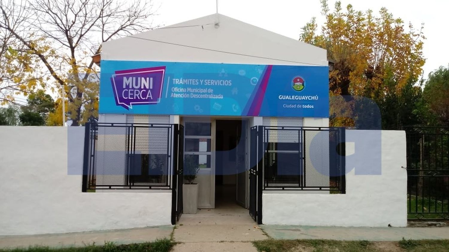 Barretearon una puerta y desvalijaron el Muni Cerca de Médanos