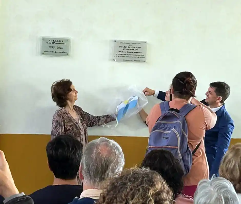 Nuevas identidades en establecimientos educativos