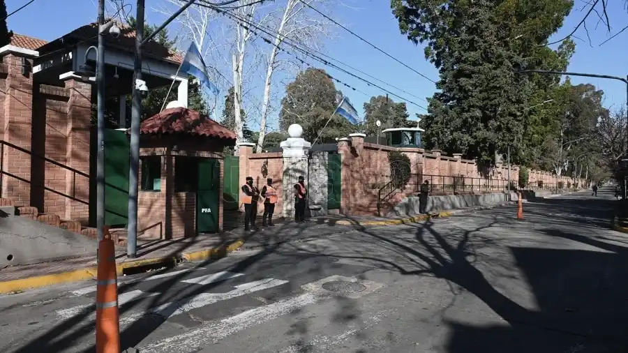 Alberto Fernández en reunión con Massa y sus colaboradores para definir al reemplazante de Guzmán