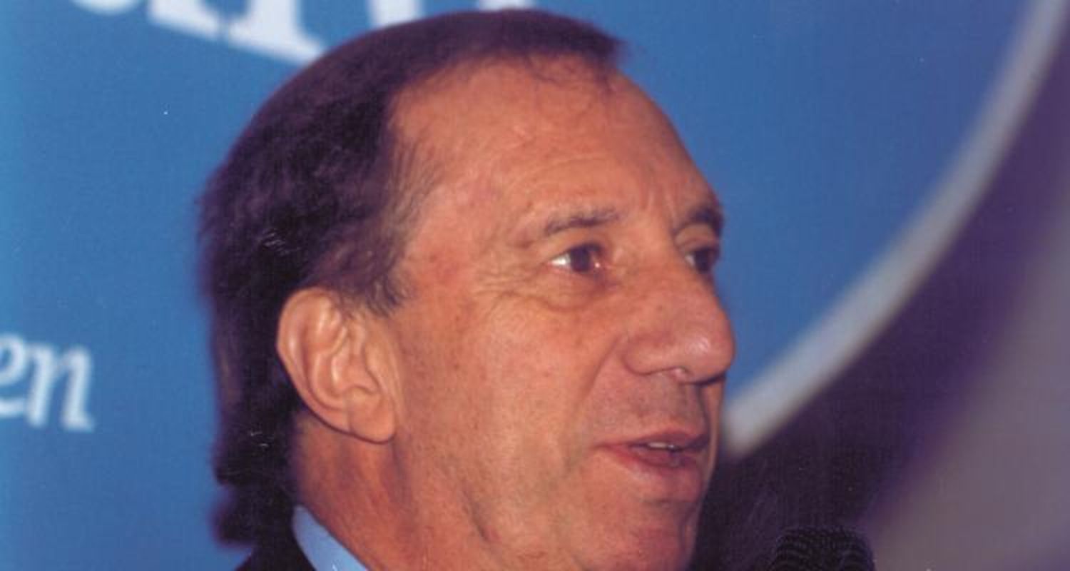 El día que Carlos Salvador Bilardo estuvo en San Pedro y llenó el Club Viejo de Náutico