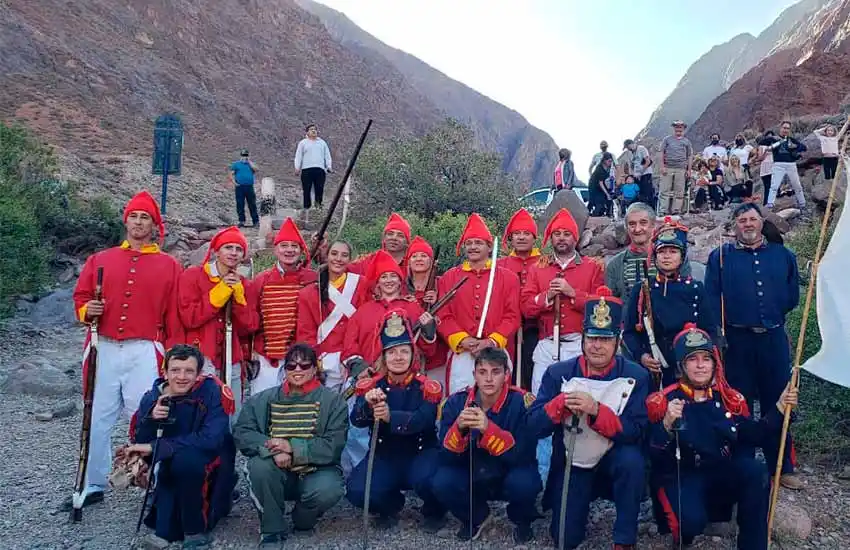 Cruzar los Andes en homenaje a San Martín: «Vivenciarlo es una experiencia que no tiene comparación»