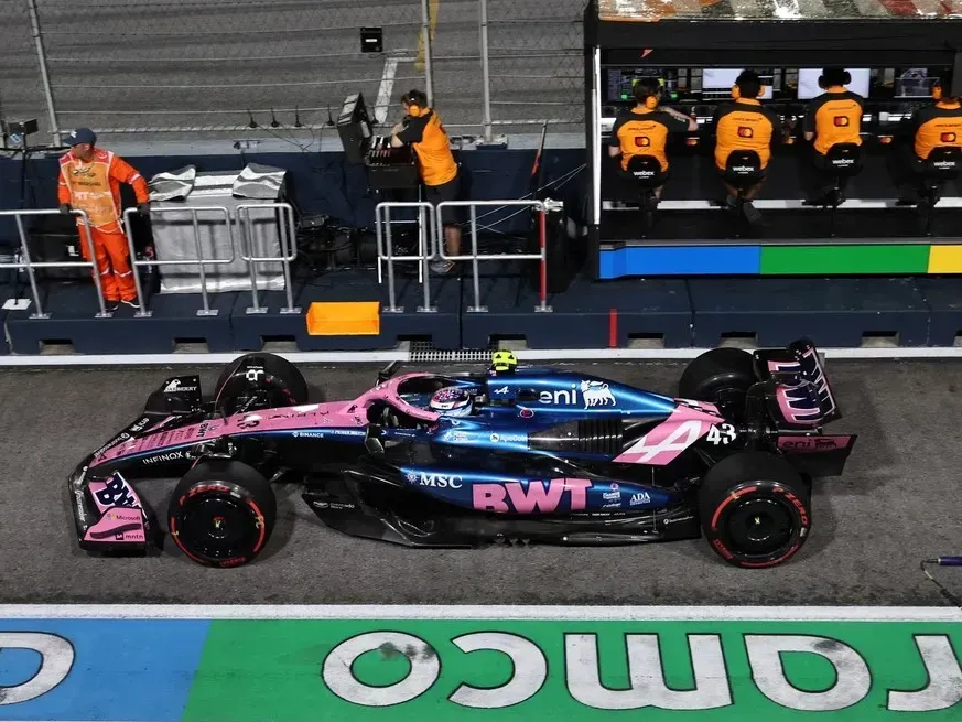 Franco Colapinto, en su Alpine A525 durante el GP de Singapur 2025. Foto: Reuters