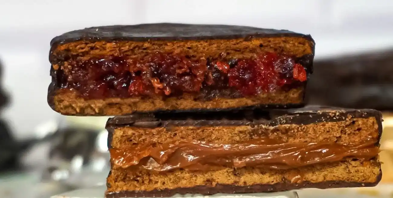 El producto 100% artesanal y elaborado con materias primas de máxima calidad, incorpora el producto estrella de Coronda y la región: la frutilla. Foto: Gentileza