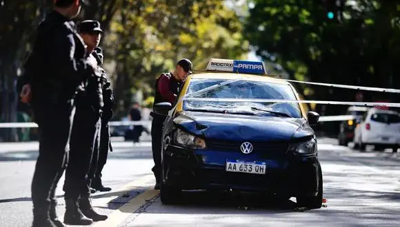 Murió mujer extranjera al ser atropellada por un hombre que sufrió un ACV en Argentina