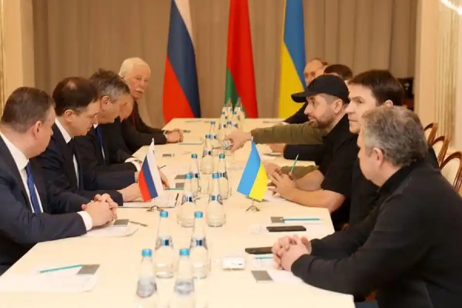 Rusia y Ucrania encontraron puntos para avanzar y se comprometieron a una "segunda ronda"