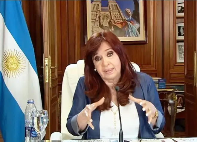 CRISTINA CONDENADA