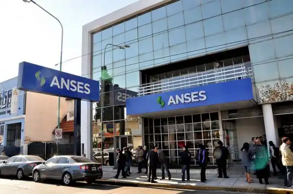 Fondos de Anses: Provincia define si continúa reclamo contra Nación