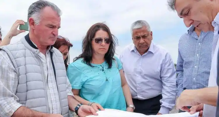 Más de 100 mil pesos después, el minibús de la escuela Agraria volverá a funcionar
