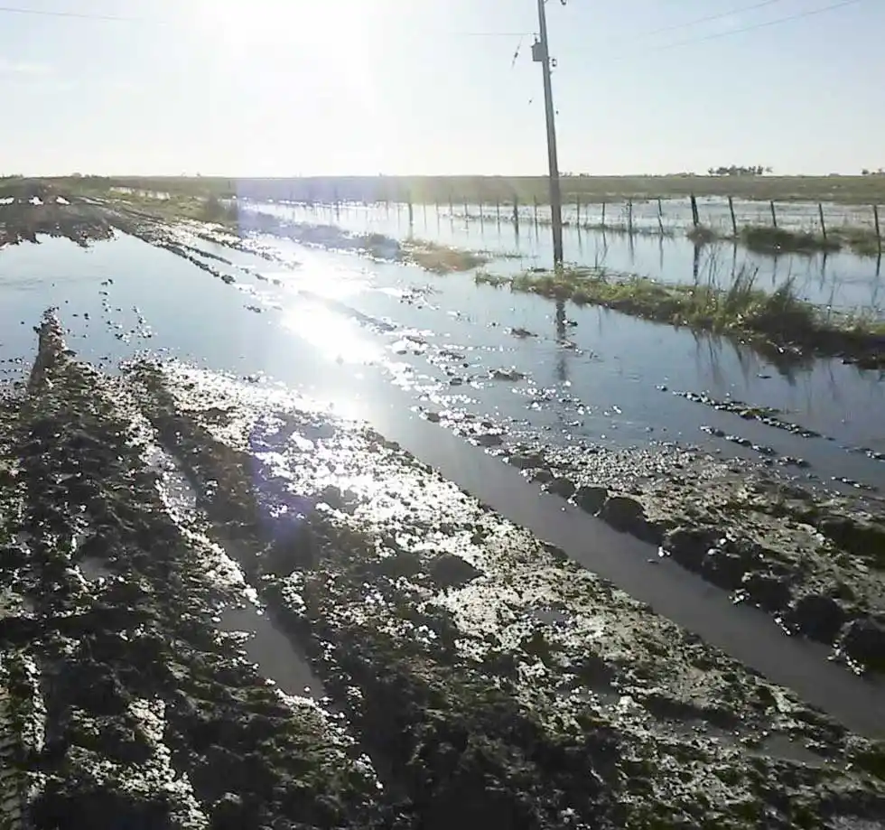 Balcarce: Localidad de la zona permanece aislada tras intensas lluvias